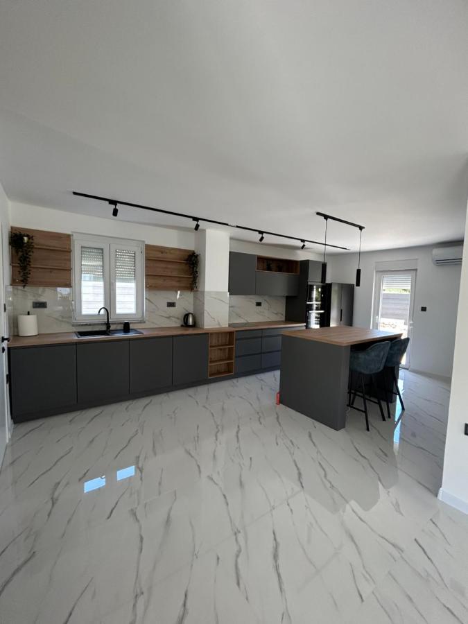 Villa Kety Baška Exteriér fotografie